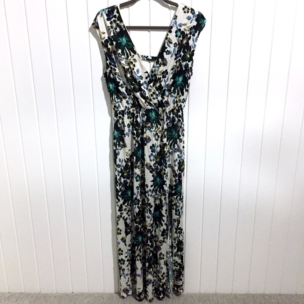 H&M Flower Maxi Dress Size Small